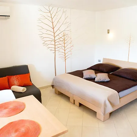 泽尼亚公寓 公寓 迪瓦卡