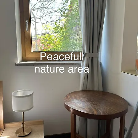 アパート Zenja - With Cozy Garden & Free Private Parking