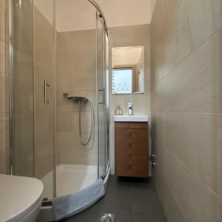 דירה Zenja - With Cozy Garden & Free Private Parking *