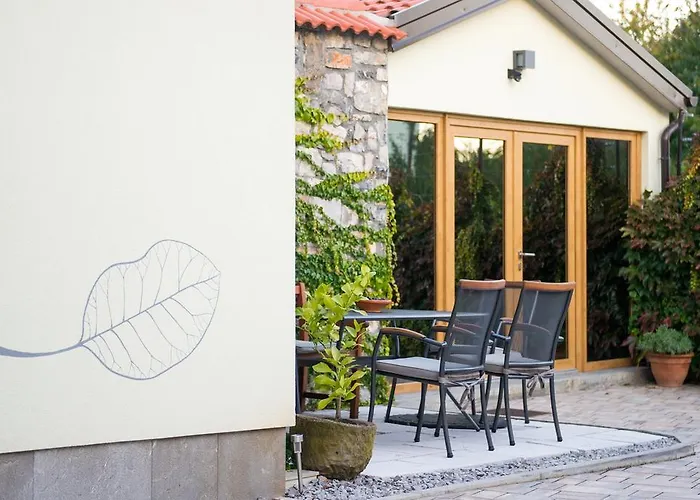 Zenja Apartments - Free Private Parking - Skocjan Caves - Cozy Garden